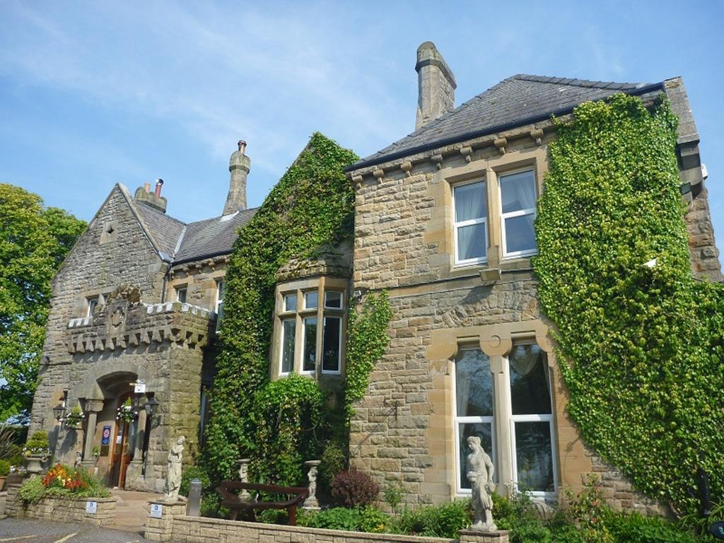 Hunday Manor Country House Hotel Winscales Esterno foto